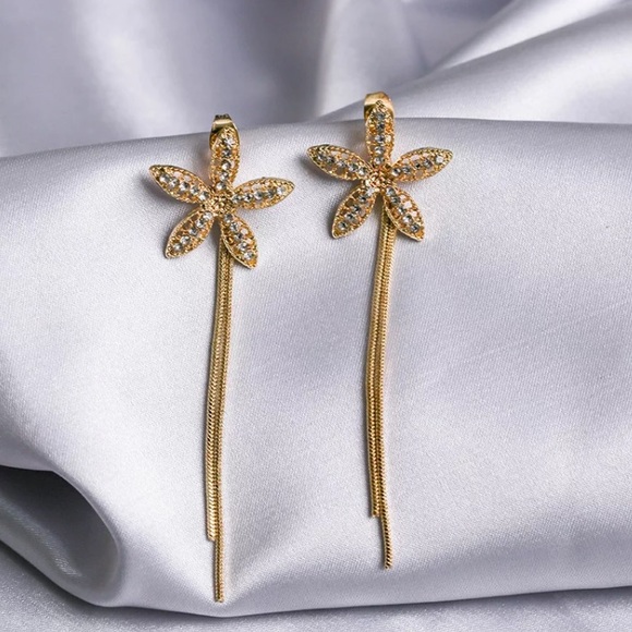 Gold Plated 14K Long Big Flower Earrings - Picture 3 of 4